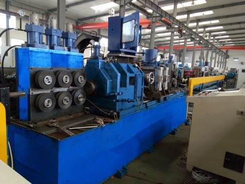 Máy lột ống thép liền mạch bán tự động