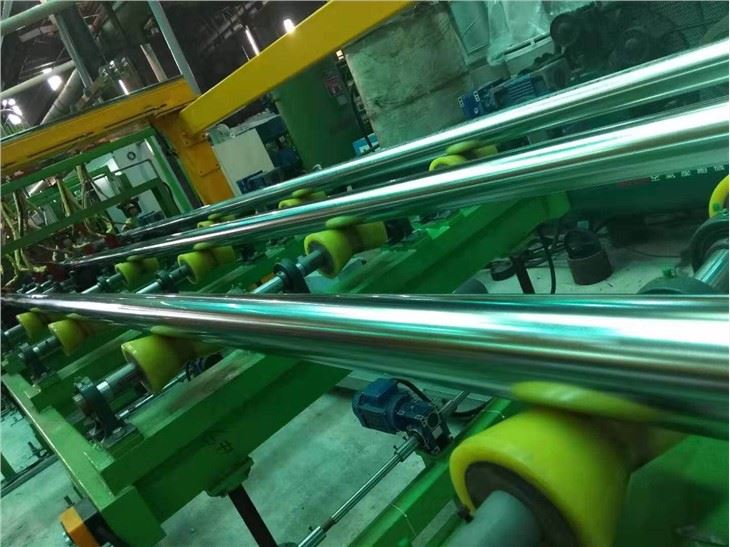 Giá rẻ hơn Loại hệ thống mạ hỗn hợp nhiều lớp đẩy